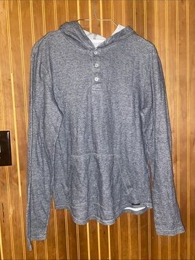 On The Byas Men's Hooded Henley - Heathered Gray
